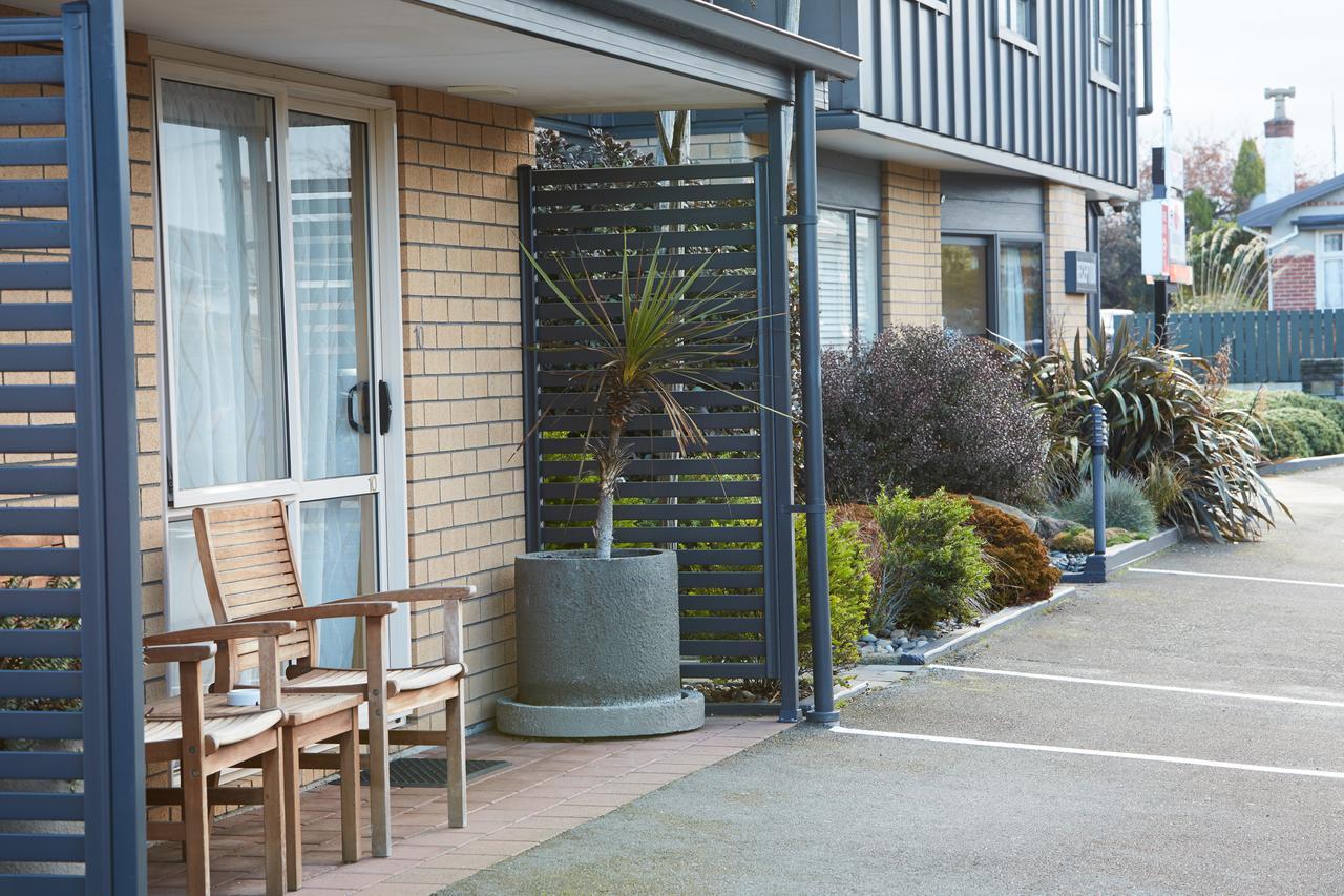 Admiral Court Motel & Apartments Invercargill Exterior photo